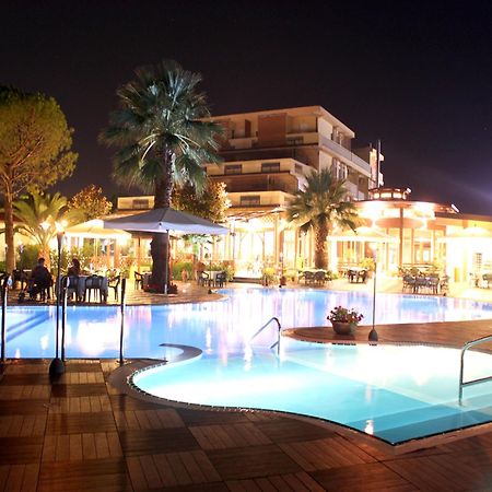 Hotel Acquario Васто Экстерьер фото