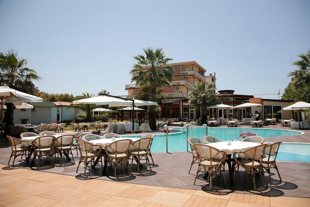 Hotel Acquario Васто Экстерьер фото